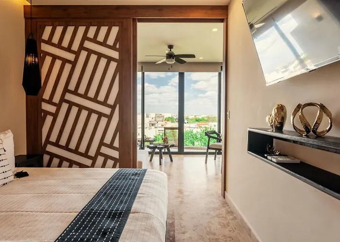 Paravian 606, 1-bedroom Condo, Apartment *